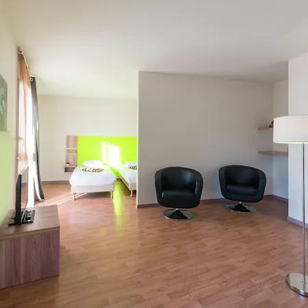 Appart'city Confort Centre Aparthotel 3*