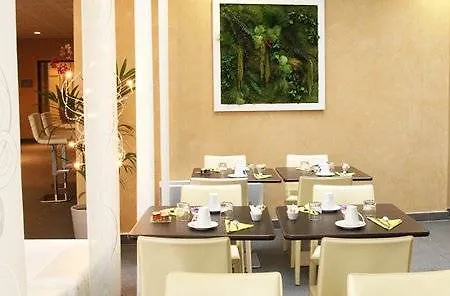 Appart'city Confort Centre Apartahotel Nantes
