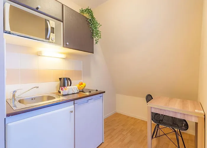 Apart-hotel Appart'city Confort Centre Nantes