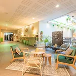 Appart'city Confort Centre Aparthotel 3*