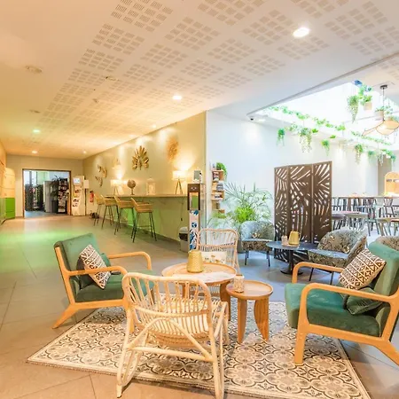 Appart'city Confort Centre מלון דירות 3*