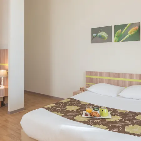 Aparthotel Appart'city Confort Centre Nantes