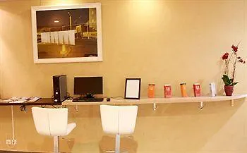 Aparthotel Appart'city Confort Centre Nantes