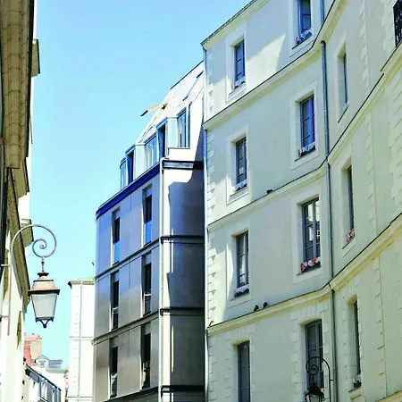 Appart'city Confort Centre Aparthotel 3*