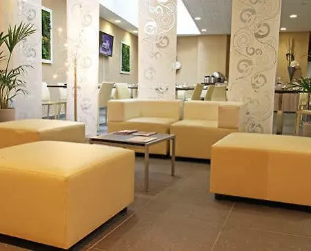 Appart'city Confort Centre Aparthotel Nantes